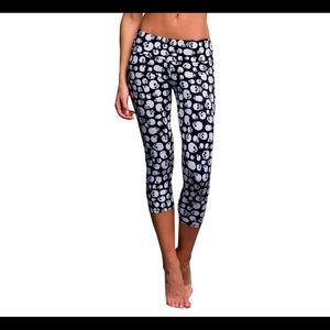 Onzie Skull Leggings